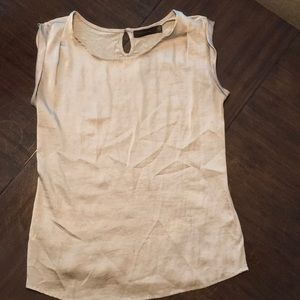 Sleeveless top - great basic piece!